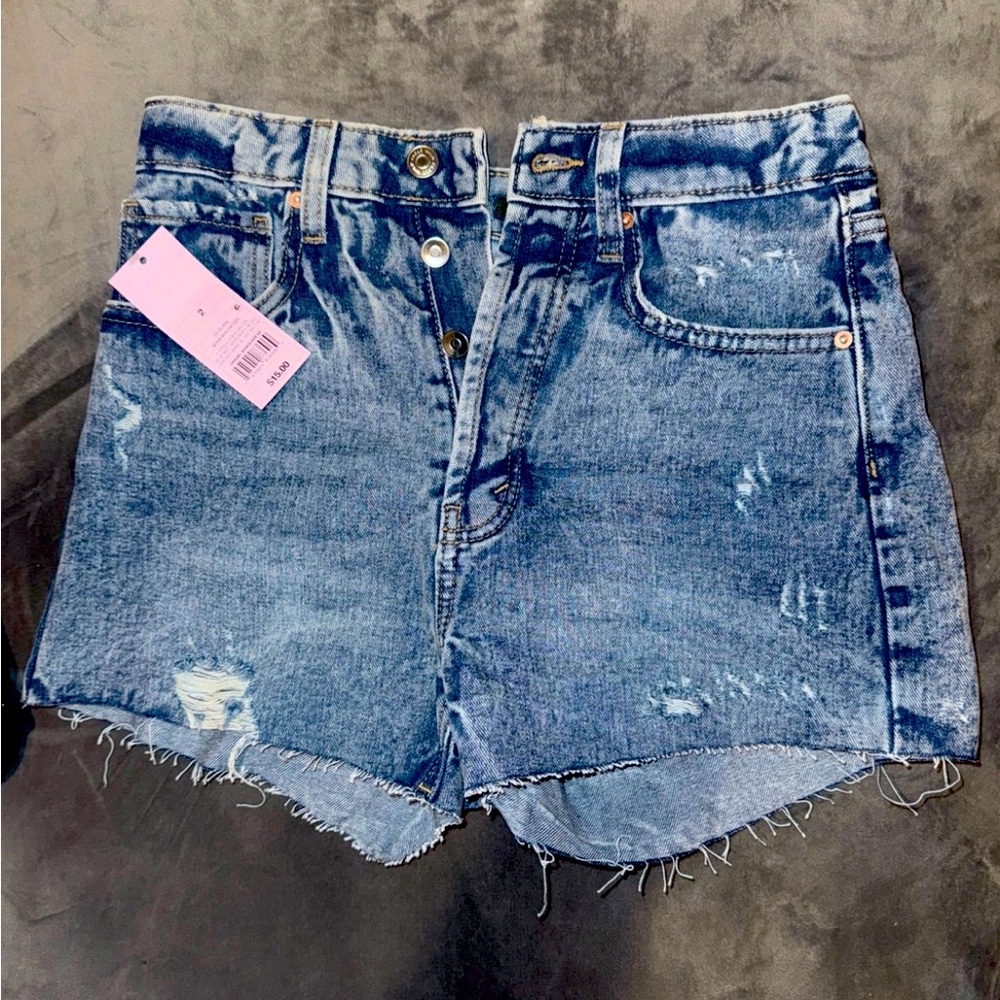 NWT Wild Fable highest rise cut off shorts, size 2/26 waist